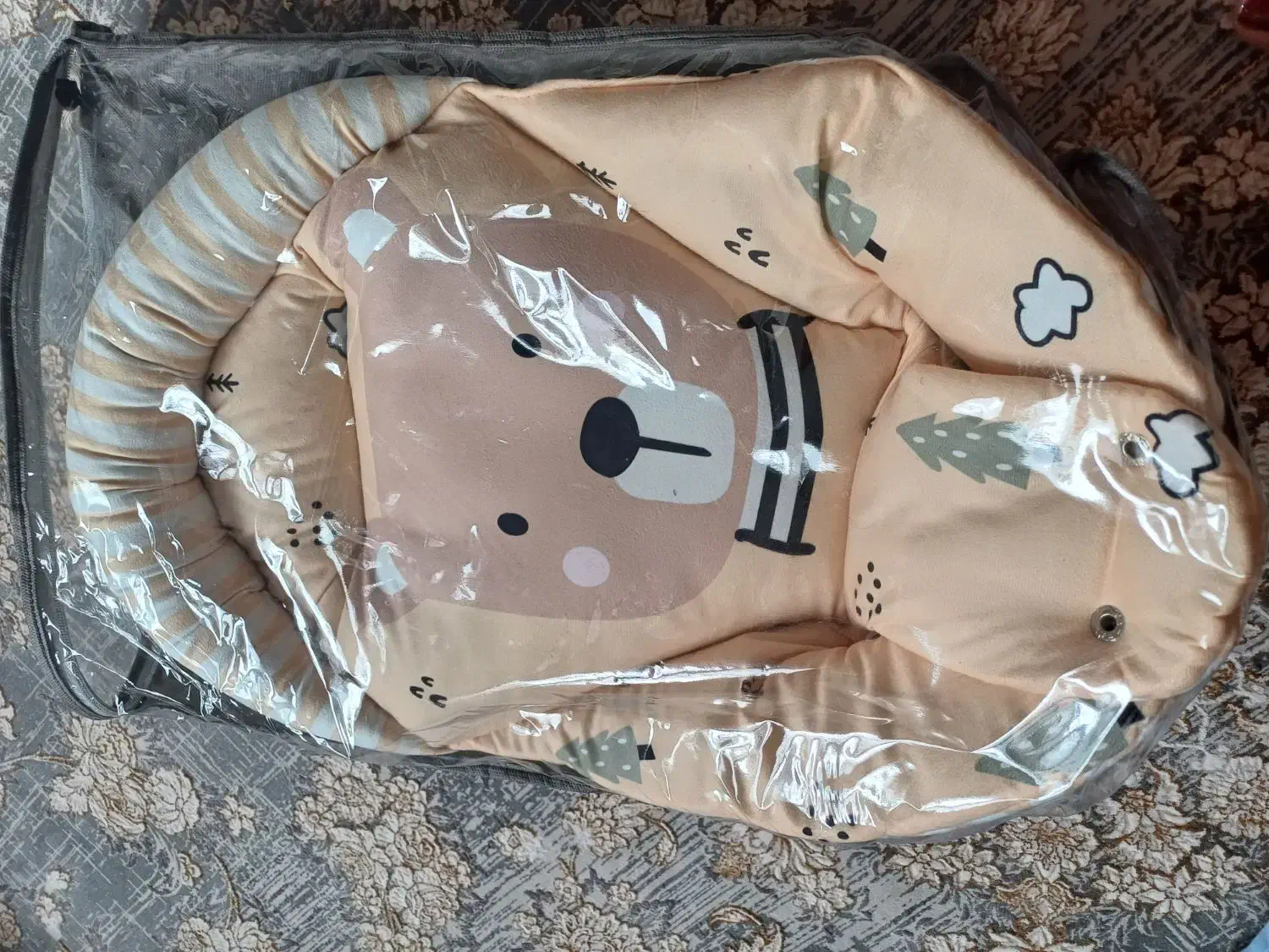 قنداق نوزاد|اسباب و اثاث بچه|قروه, |دیوار