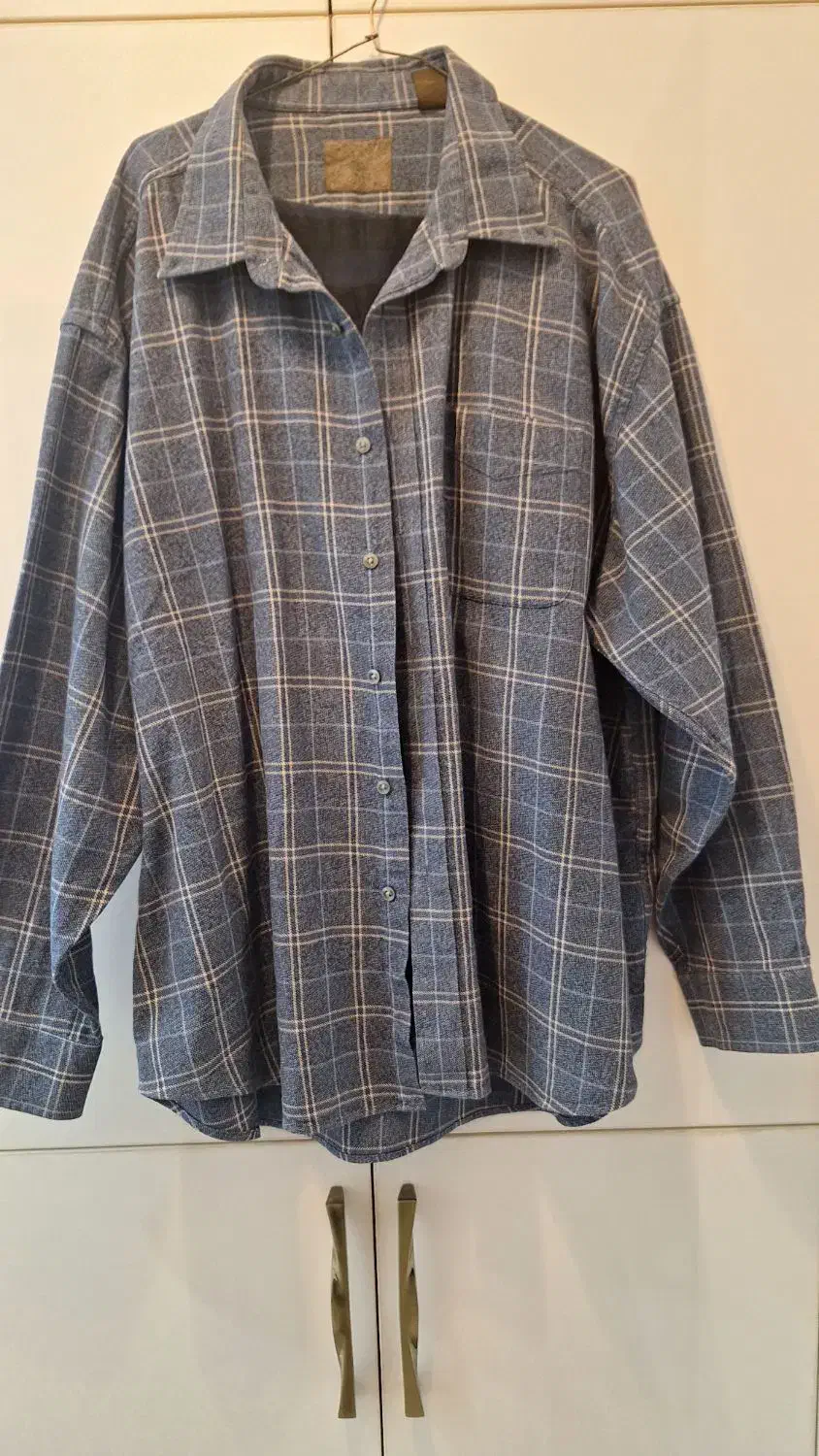 مانتویی|لباس|اراک, |دیوار