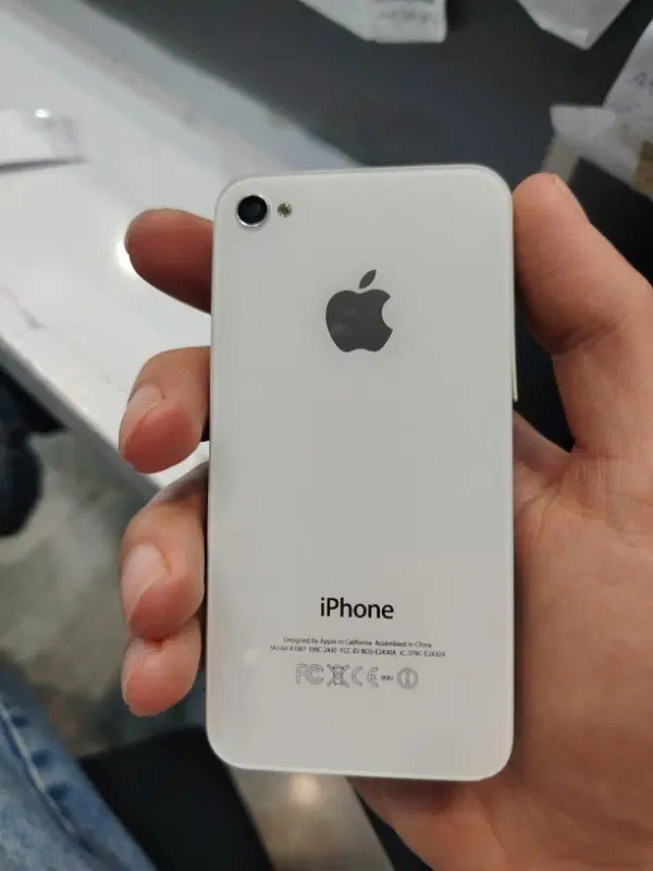 iphone 4s|موبایل|رشت, نخودچر|دیوار