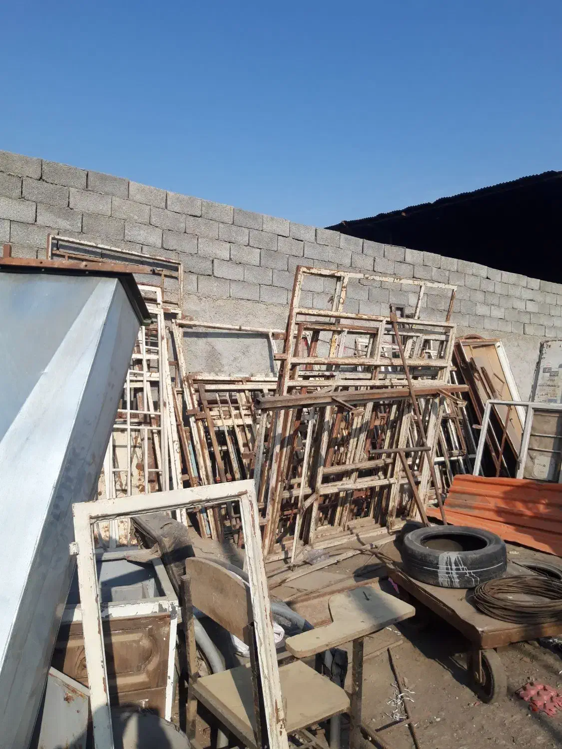 فروش و خرید ضایعات نقدا سرتاسر مشهد|عمدهفروشی|مشهد, نوید|دیوار