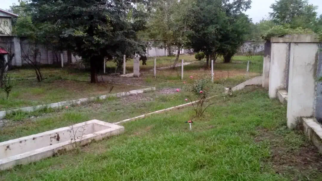 ویلا باغ با سند تک برگ|فروش خانه و ویلا|رشت, آب و برق|دیوار