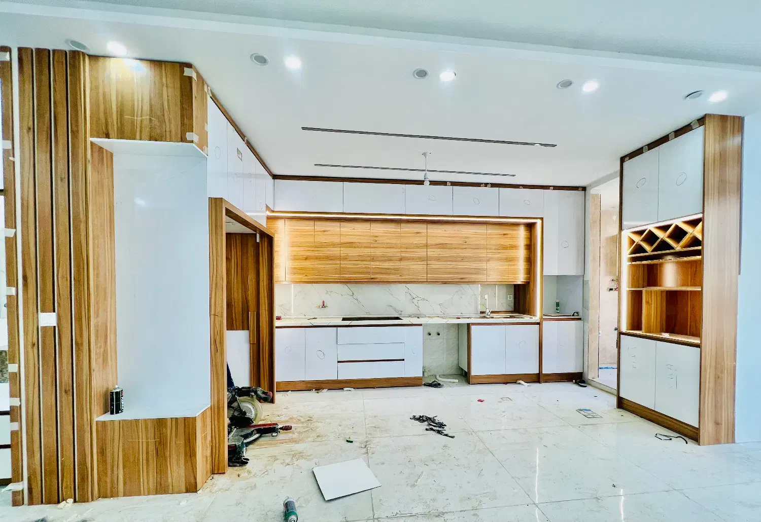 تک واحدی / نزدیک به حاشیه / صفر|فروش آپارتمان|مشهد, شهید مطهری|دیوار