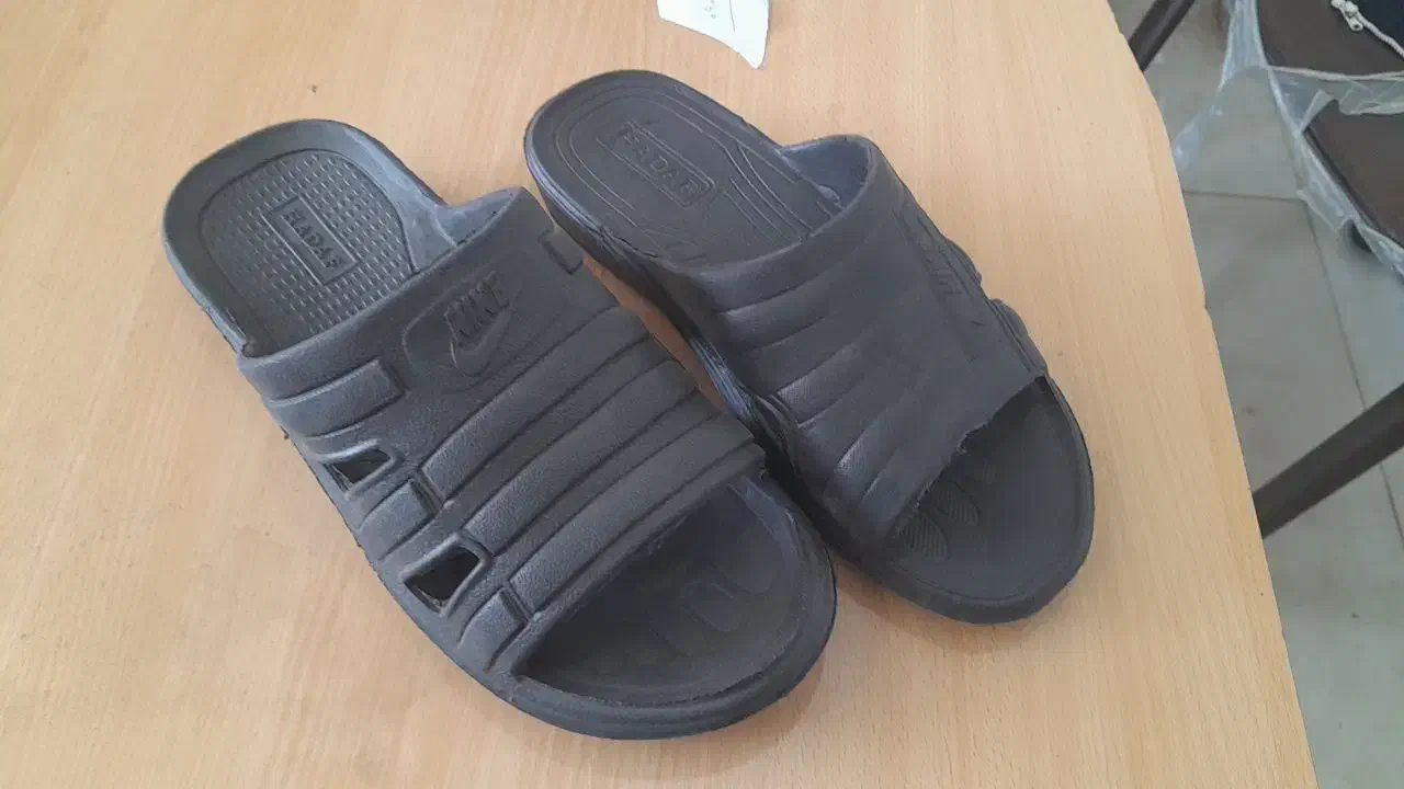 دمپایی|کیف، کفش، کمربند|گرگان, |دیوار