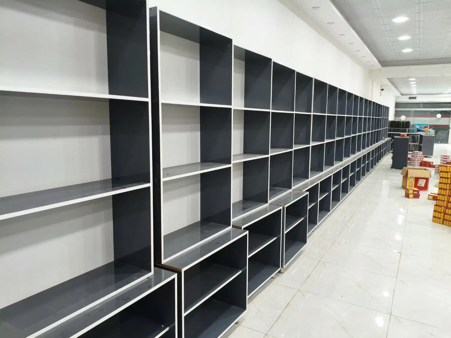 قفسه ویترین شیشه ای ام دی اف|کتابخانه، شلف، قفسه‌های دیواری|خرم‌آباد, |دیوار