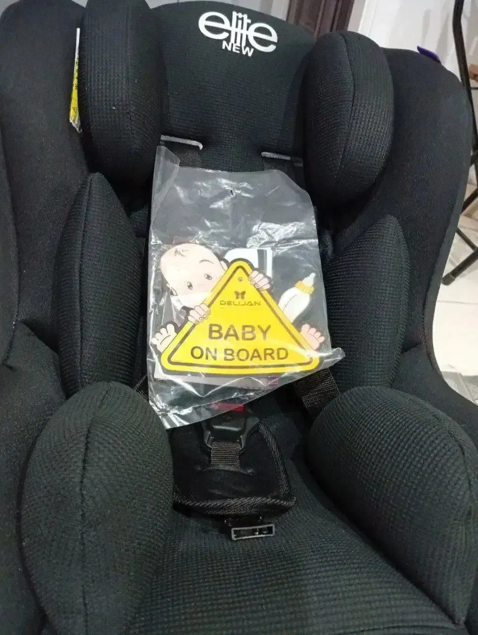 صندلی ماشین کودک|تخت و صندلی بچه|گرمسار, |دیوار