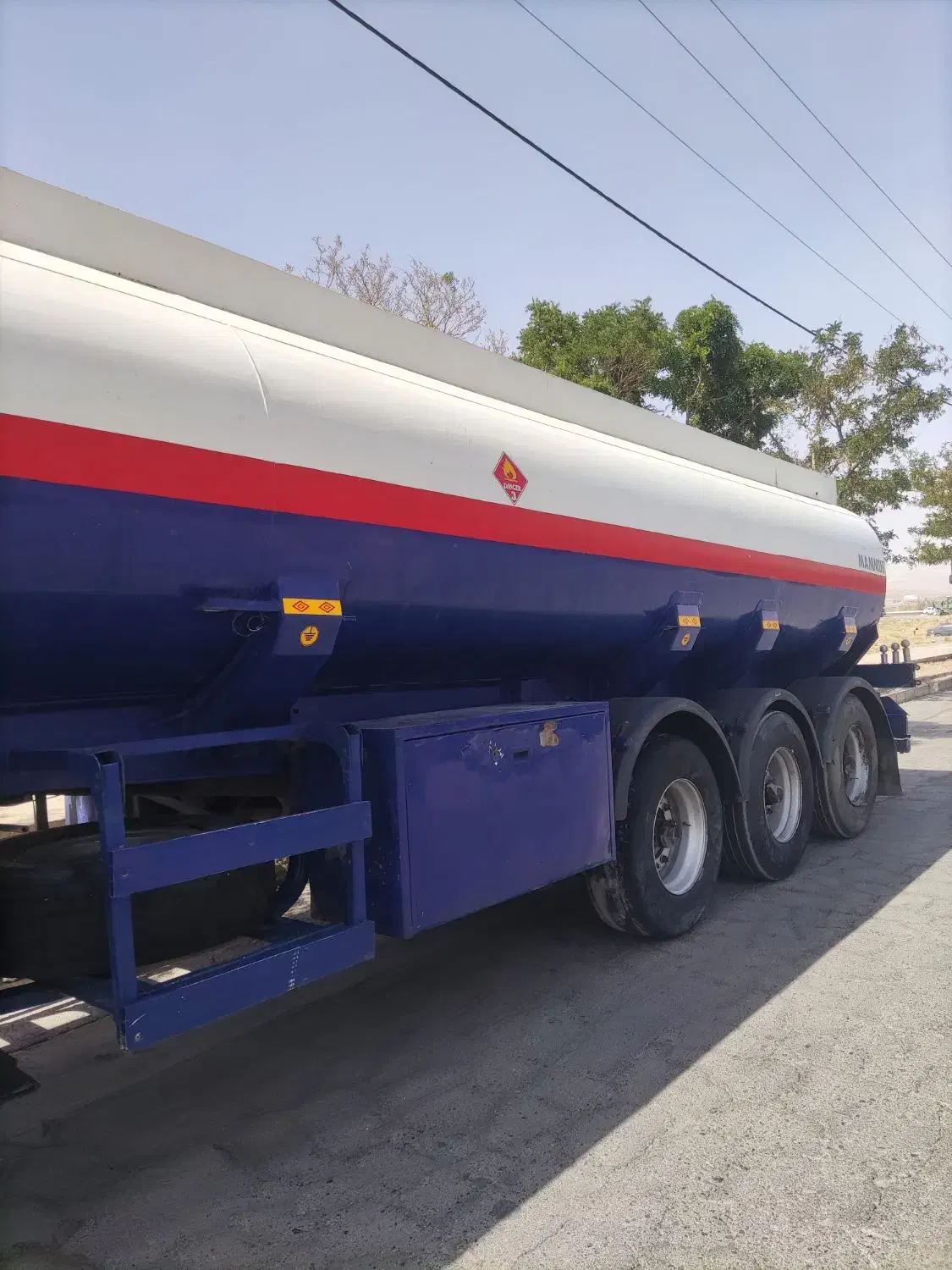 تانکر شاسی لس ماموت مدل ۸۵|خودرو سنگین|بیرجند, |دیوار