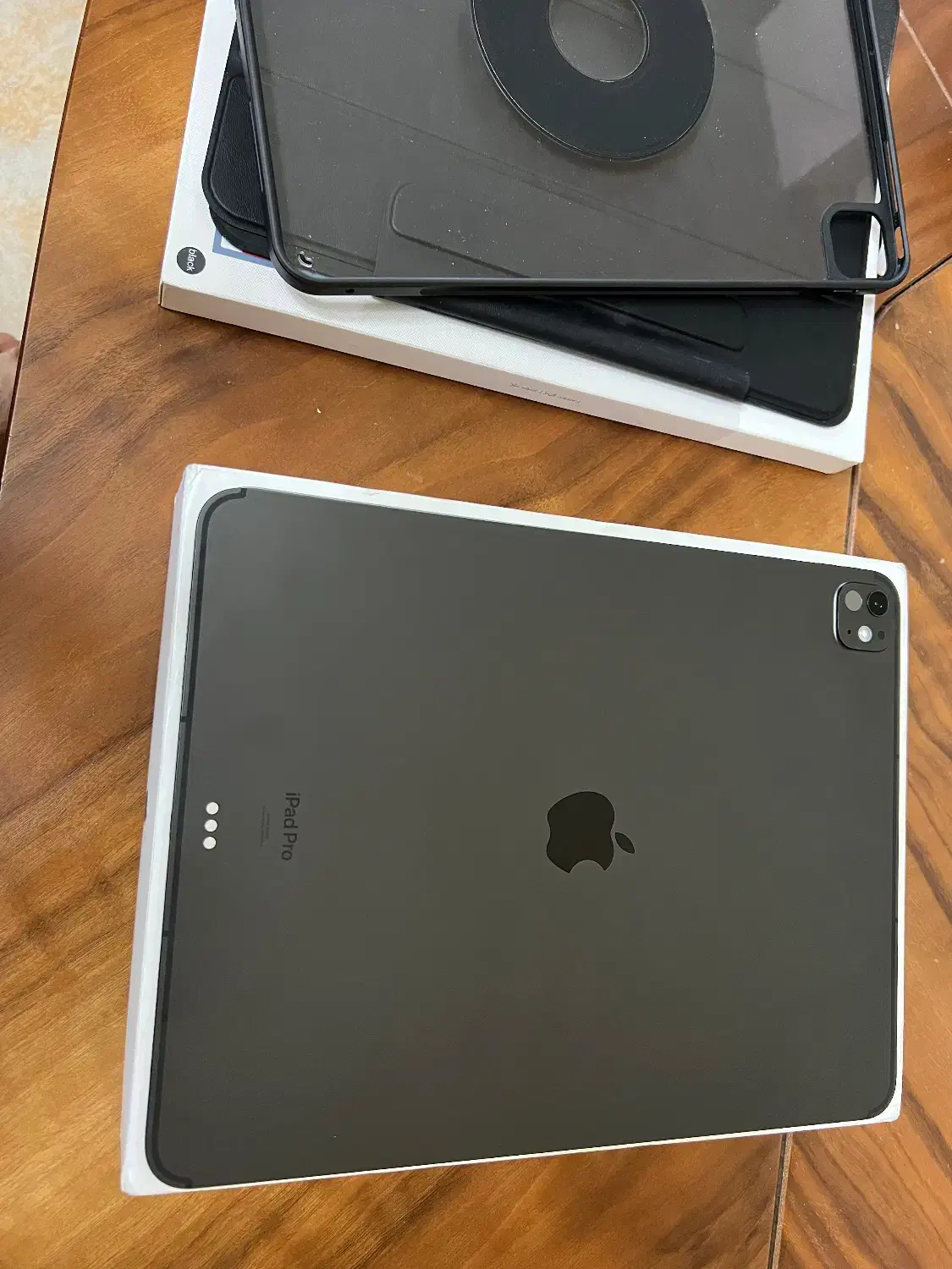 ipad pro m4 13inch 1T|تبلت|قم, چهل درخت‎|دیوار