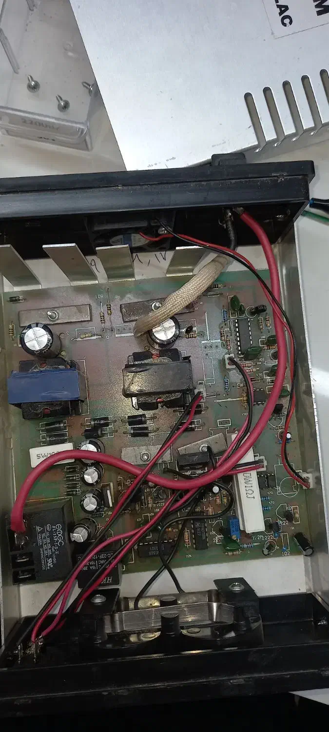 تعمیر برد و تلوزیون|خدمات پیشه و مهارت|اردکان, |دیوار