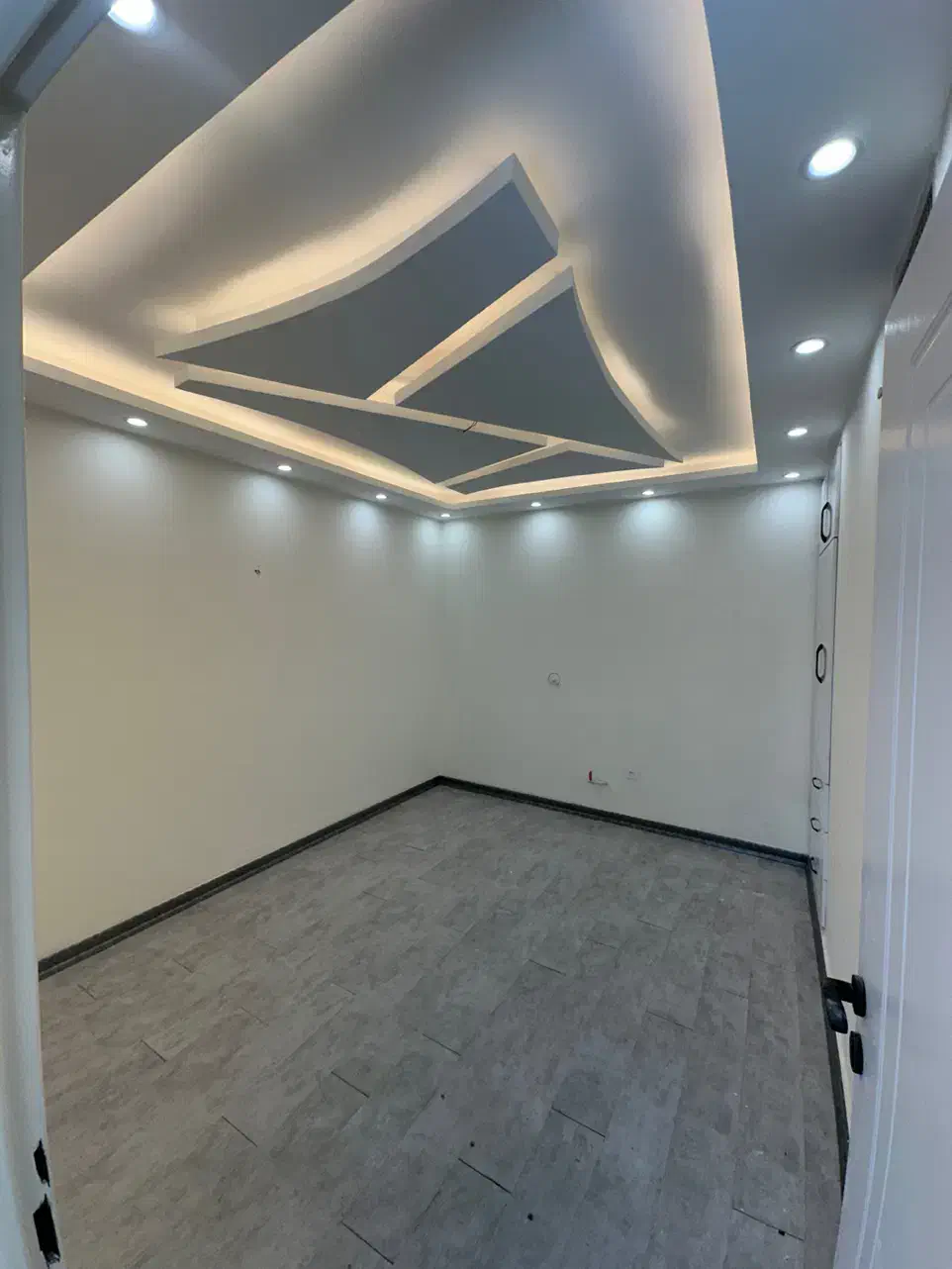 فروش ویلایی دوبلکس خیابان تختی مقدسی شمالی|فروش خانه و ویلا|بروجرد, |دیوار