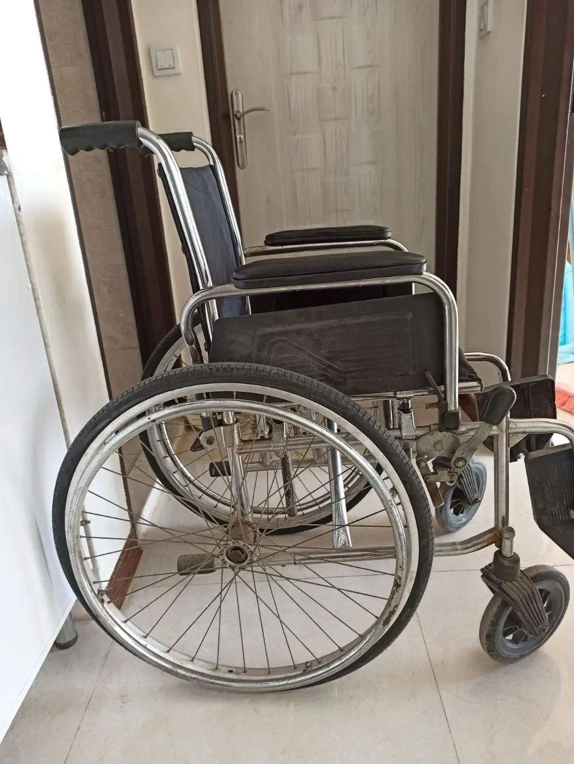 دو عدد ویلچر کودک|آرایشی، بهداشتی، درمانی|مشهد, حجاب (شهرک غرب)|دیوار