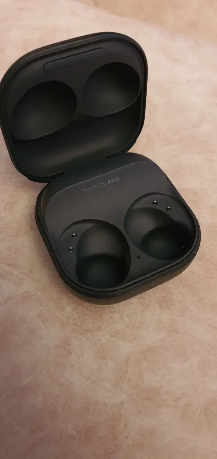 کیس و گوشی سمت راست Galaxy Buds 2 Pro|لوازم جانبی موبایل و تبلت|تهران, قیطریه|دیوار