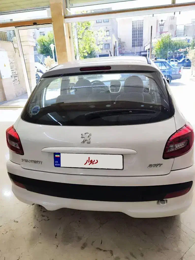 ۲۰۷ اتومات ۱۴۰۳|خودرو سواری و وانت|تهران, تهرانپارس غربی|دیوار