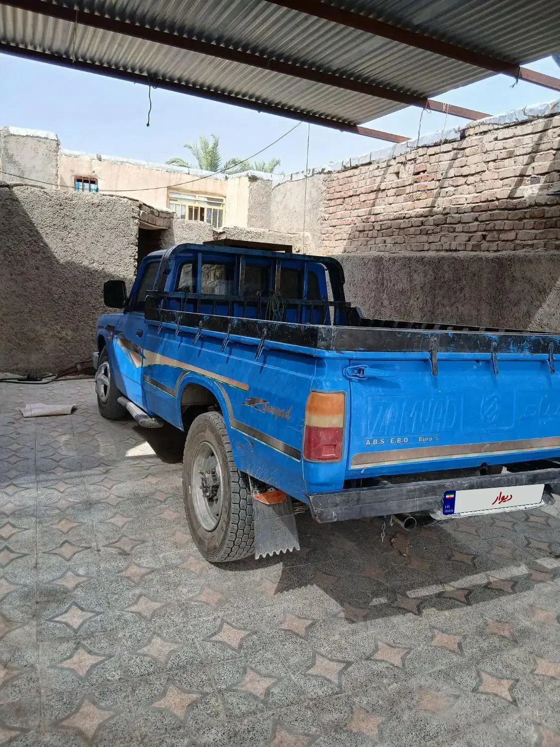 نیسان۴۰۱درحد|خودرو سواری و وانت|ایرانشهر, |دیوار