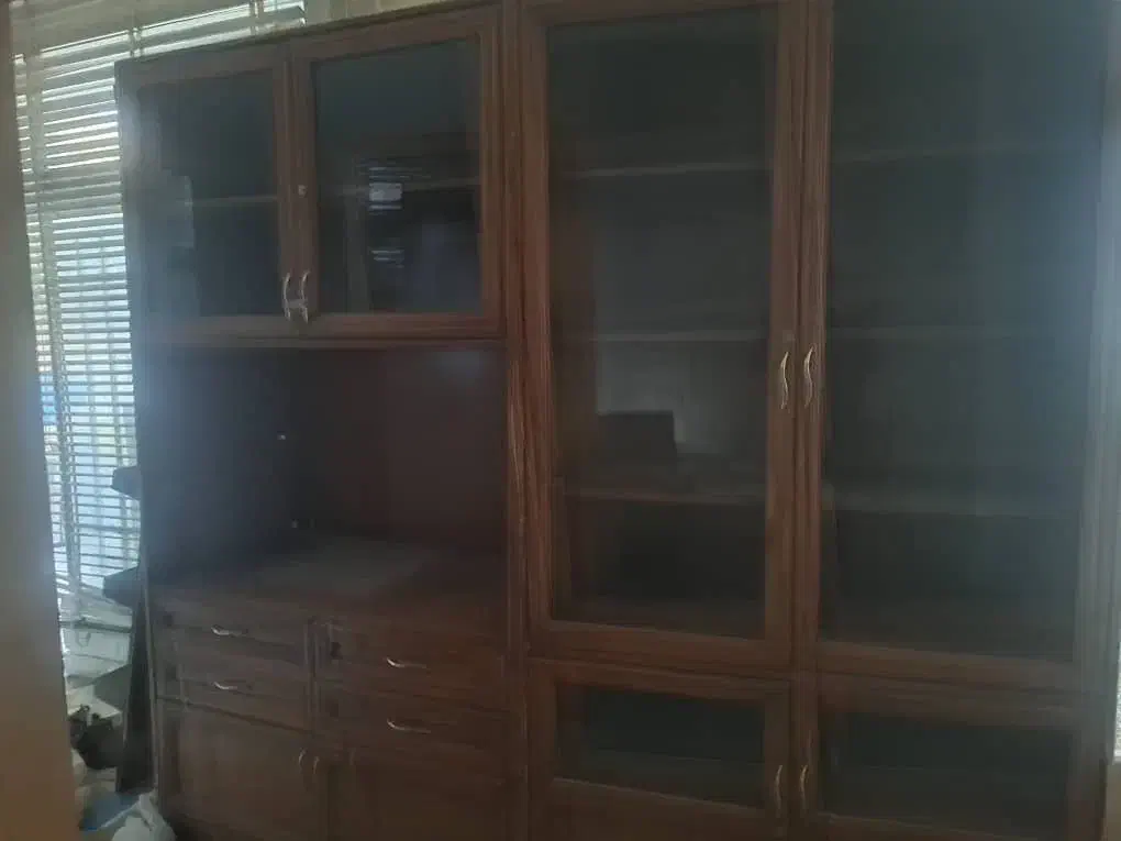 کمد چوبی|بوفه، ویترین، کنسول|اصفهان, شهید رجایی|دیوار