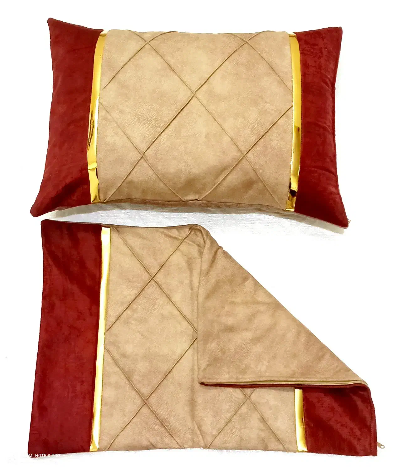 جلد متکا جنس مبلی نوار طلایی|رختخواب، بالش، پتو|خرمآباد, |دیوار