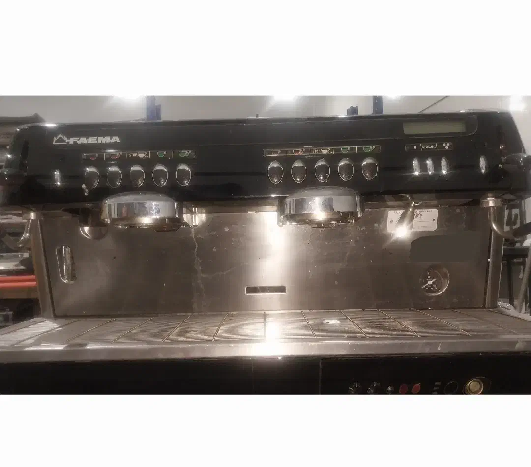 سرویس و تعمیرات دستگاه اسپرسو صنعتی و خانگی|خدمات پیشه و مهارت|پرند, فاز ۲|دیوار