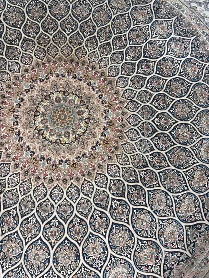 فرش|فرش|قم, بکایی|دیوار