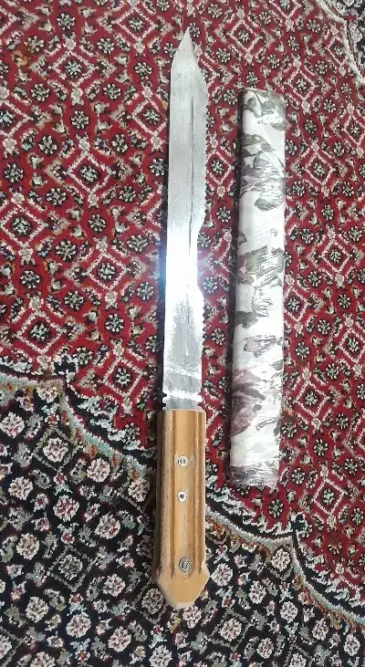 شمشیر کلکسیونی دست ساز حرفه ای|کلکسیون اشیاء عتیقه|اراک, |دیوار