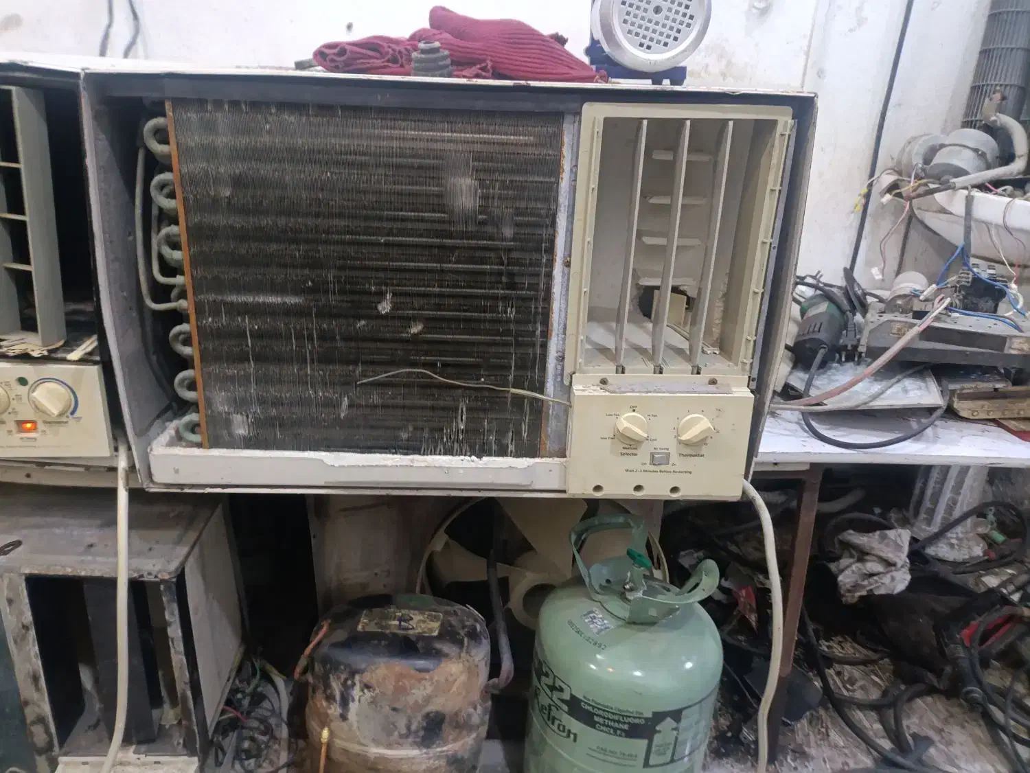 فرو ش دو عدد کولر سامسونگ 18و24 موتور بزرگ و کوچک|کولر گازی و فنکوئل|قشم, |دیوار