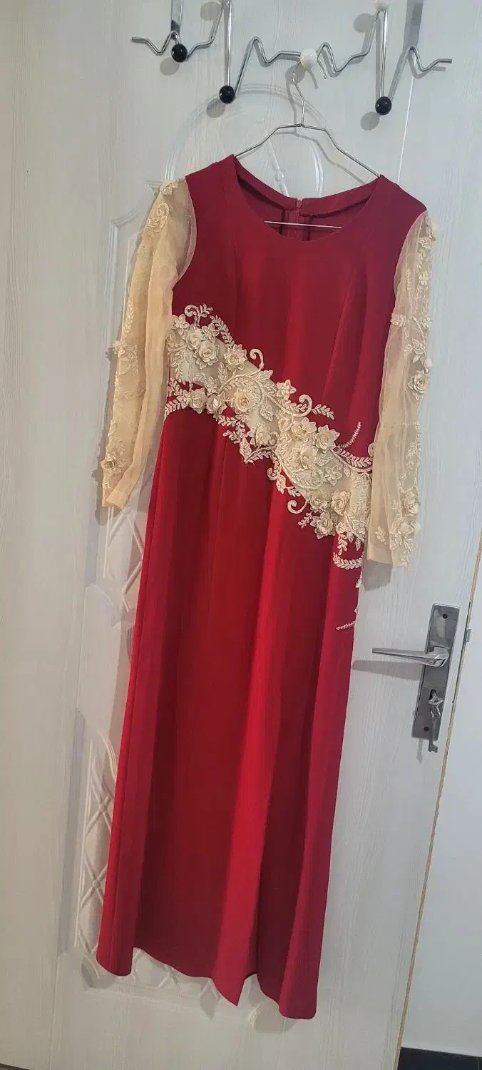 پیراهن مجلسی|لباس|قائم‌شهر, |دیوار