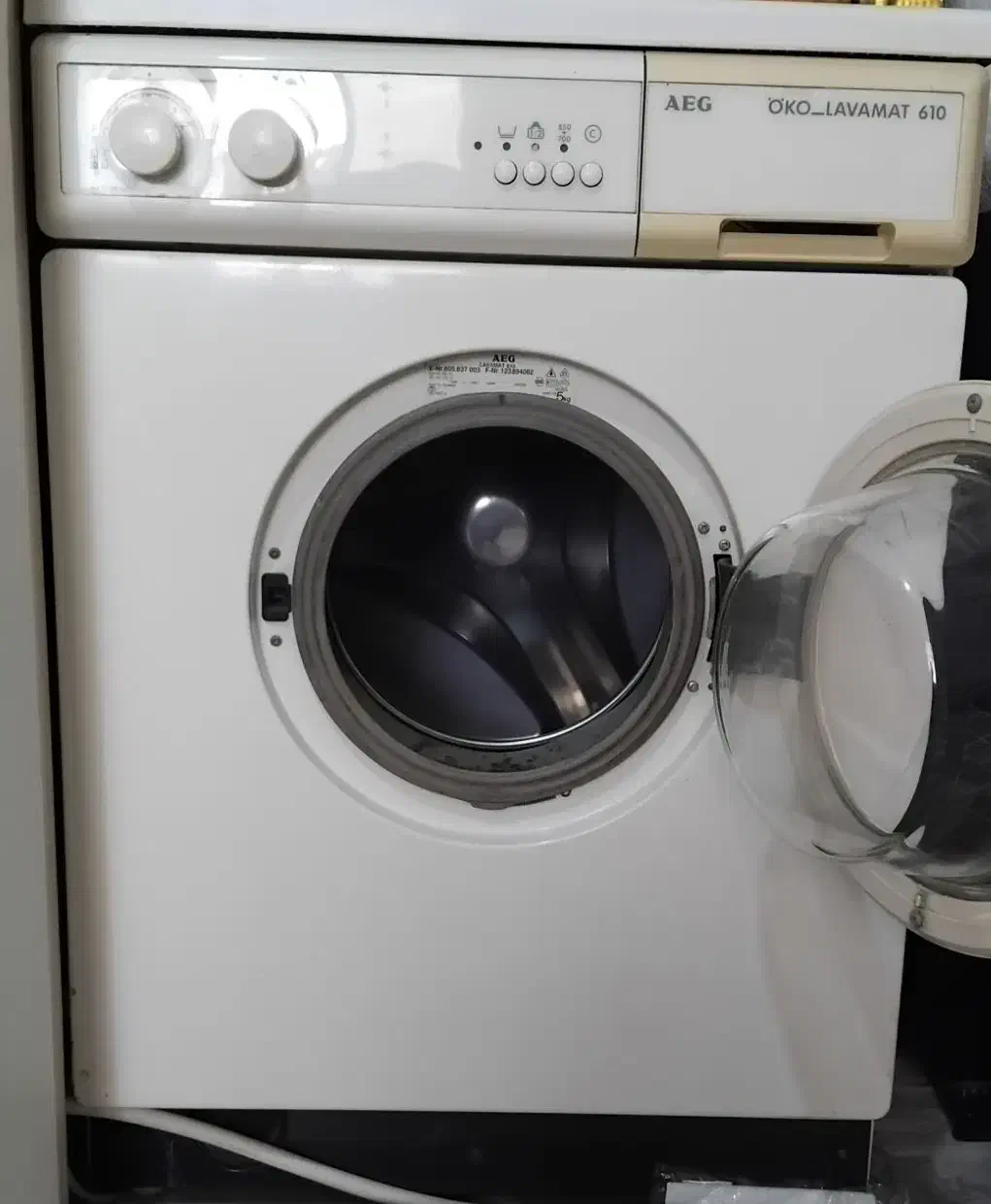 لباسشویی AEG|ماشین لباسشویی و خشک‌کن لباس|تهران, شهرک طالقانی|دیوار