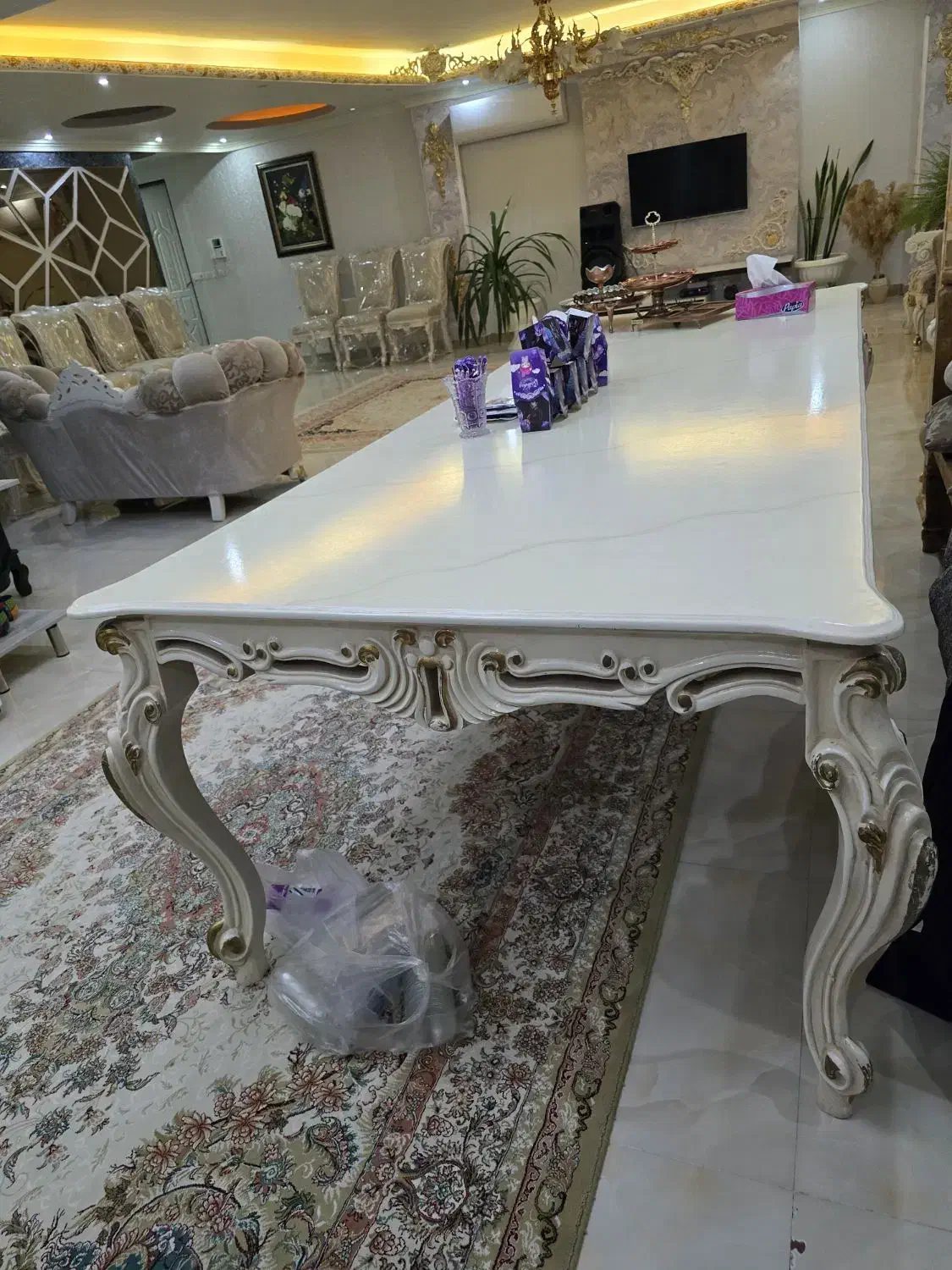 میز غذا خوری ۱۰ نفره|میز و صندلی غذاخوری|ارومیه, |دیوار