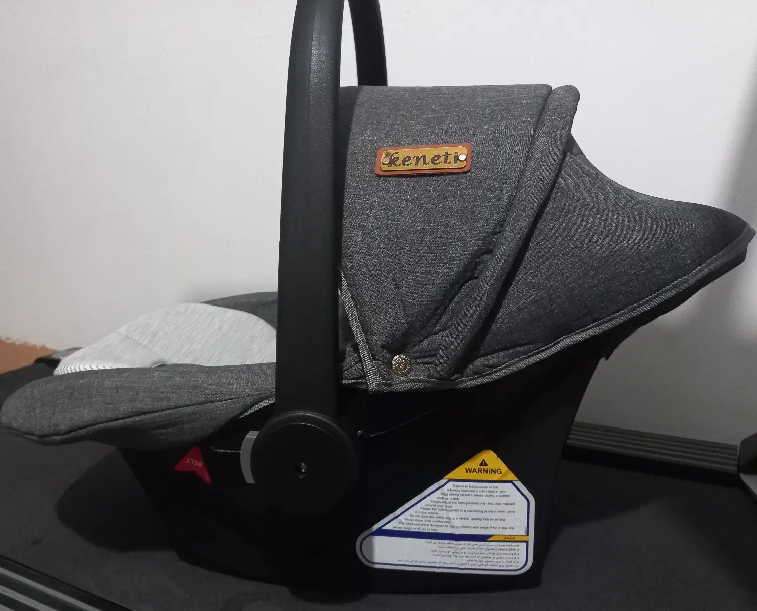 کریر نو و سالم|کالسکه و لوازم جانبی|رشت, سعدی (تختی)|دیوار