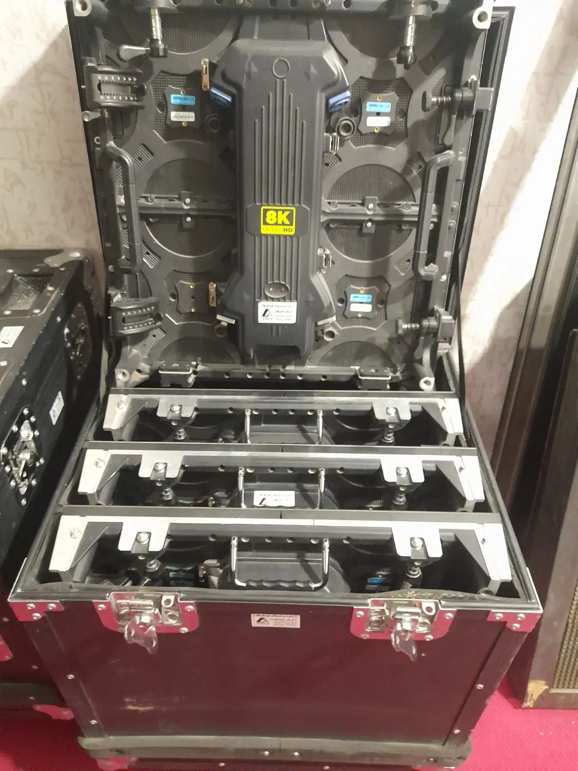 تلویزیون شهری ویدئووال 3.9 کرو دد حد نو|فروشگاه و مغازه|ری, ظهیرآباد|دیوار