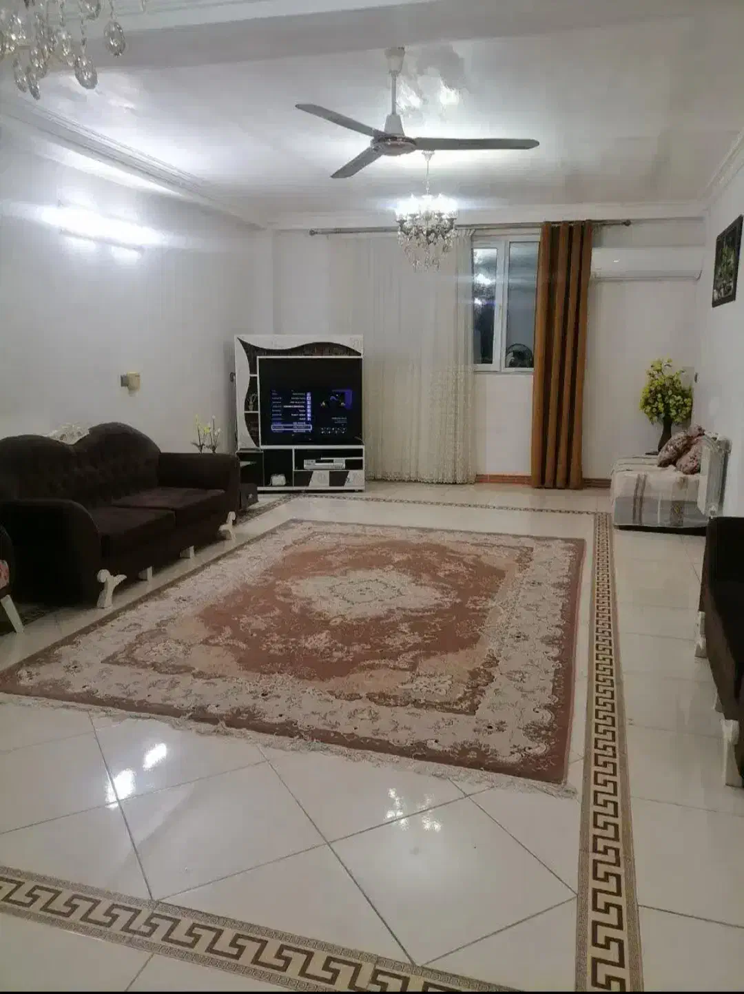 ۱۰۵ متر/خوش نقشه/نبش ارکیده ۱۹/ برخیابان|اجارهٔ آپارتمان|قائم‌شهر, |دیوار
