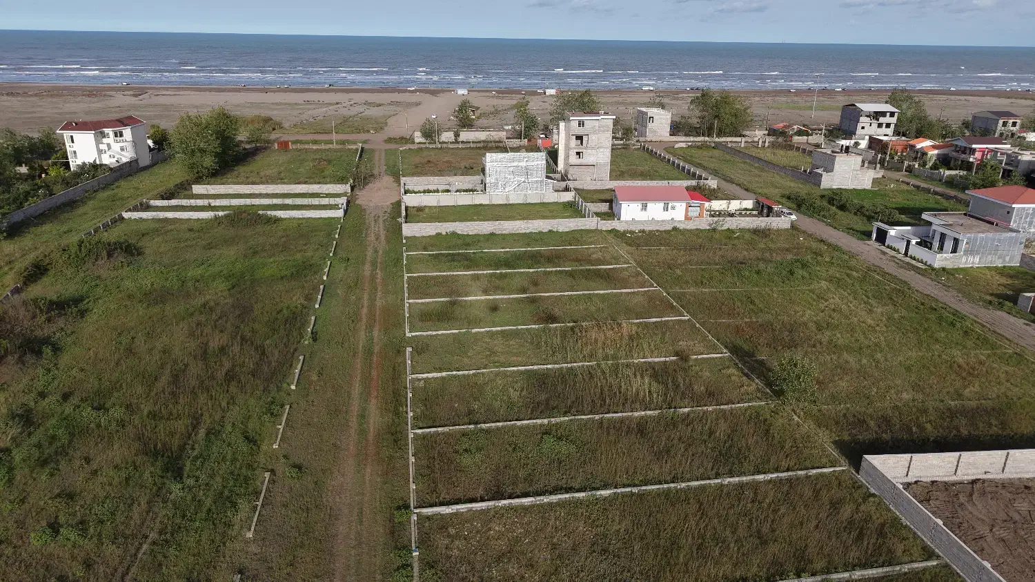 زمین ساحلی قواره چهارساحل ویوی زیبای دریا نیلی خزر|فروش زمین و ملک کلنگی|رشت, پاستوریزه|دیوار