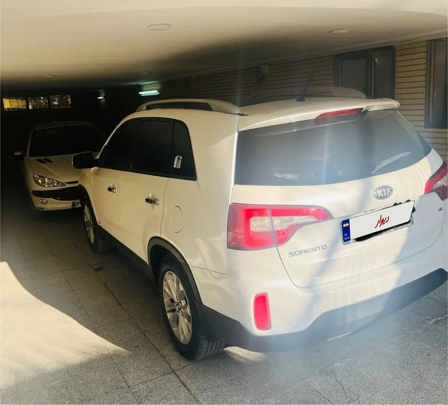 سورنتو ۲۰۱۳ میدفیس|خودرو سواری و وانت|اصفهان, شهرک میلاد|دیوار