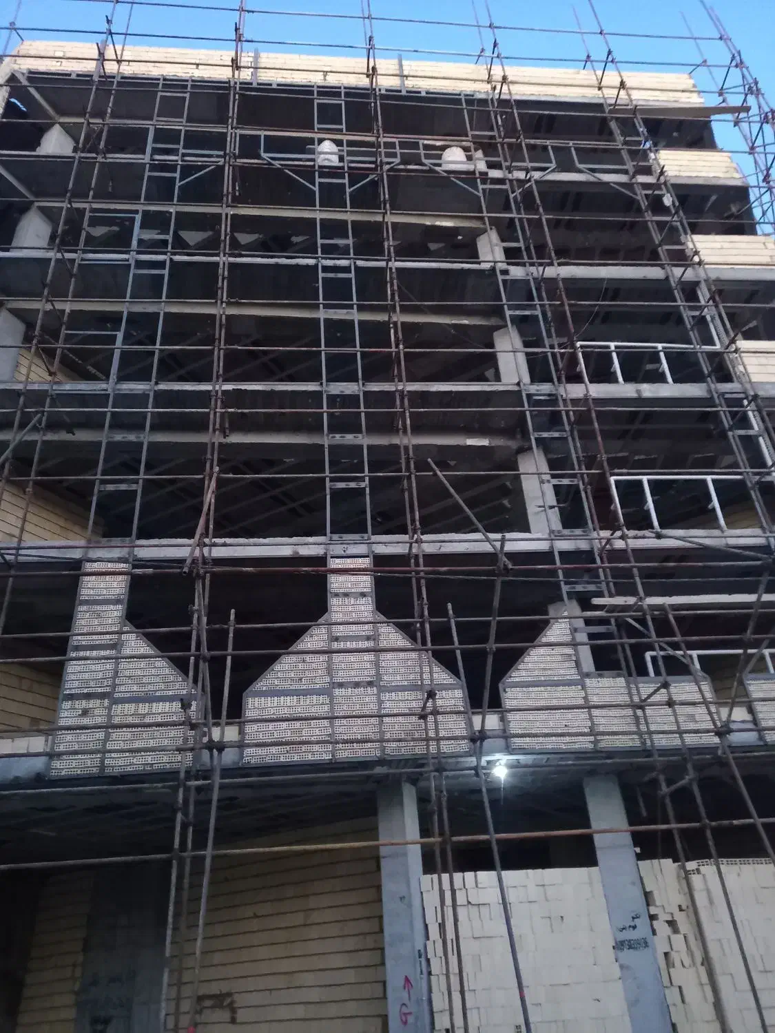 جوشکاری سیار حتی یک تک خال|خدمات پیشه و مهارت|اصفهان, الهیه|دیوار