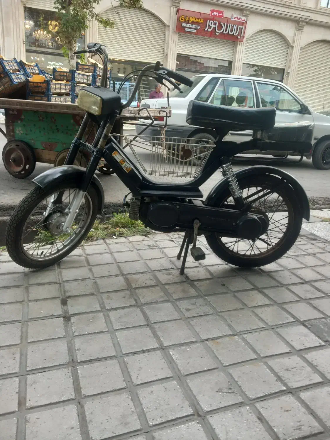 باسلام خسته نباشی یک دستگاه براوو فروشی|موتورسیکلت|گنبد کاووس, |دیوار