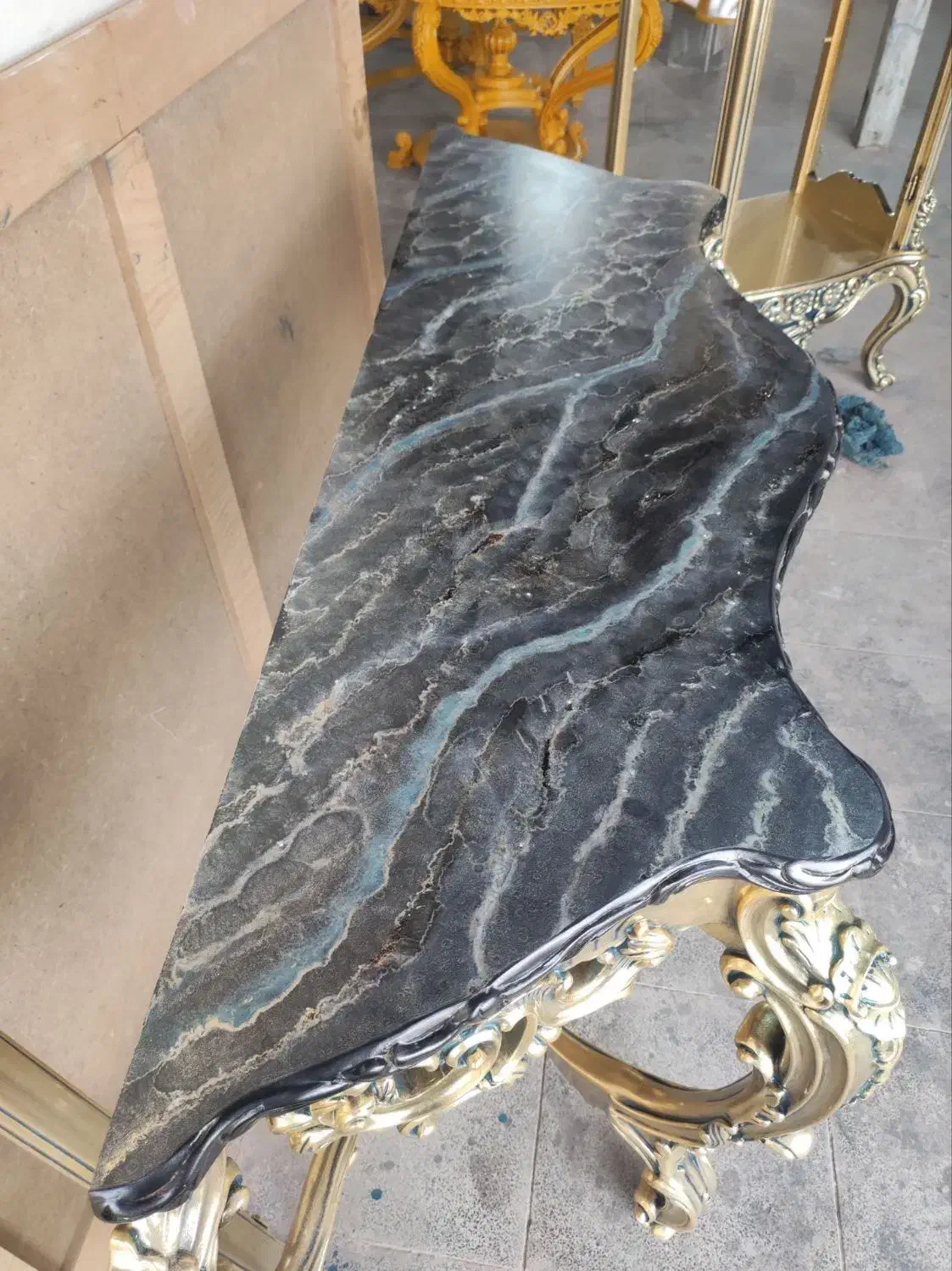 آینه کنسول|بوفه، ویترین، کنسول|سبزوار, طبرسی (جعفرآباد)|دیوار