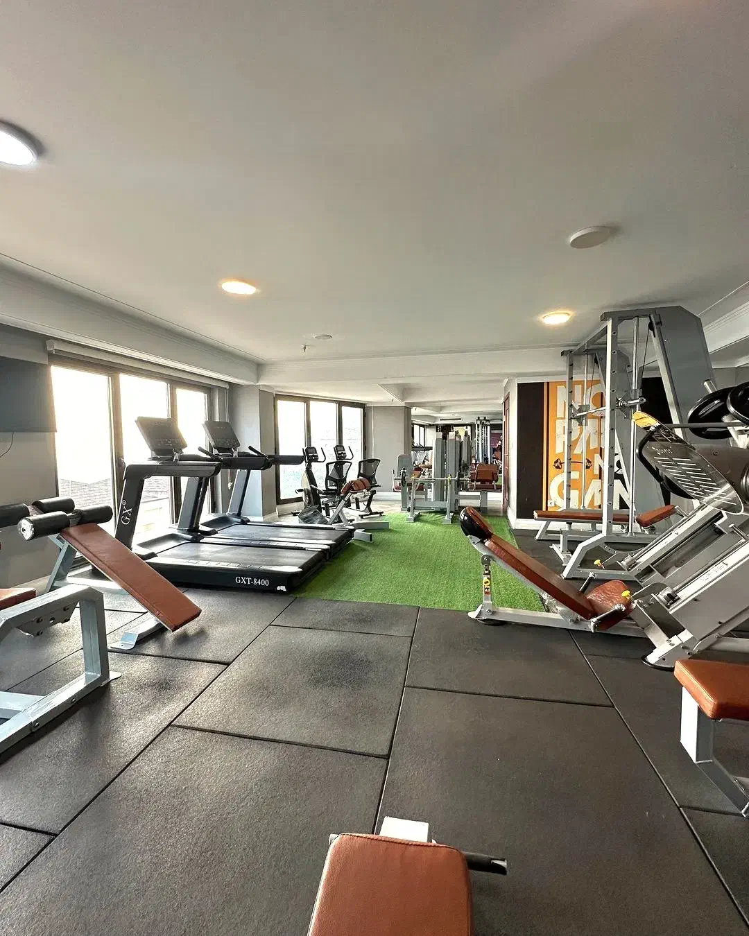 زعـفـرانـیــه // ساختمان اصیل