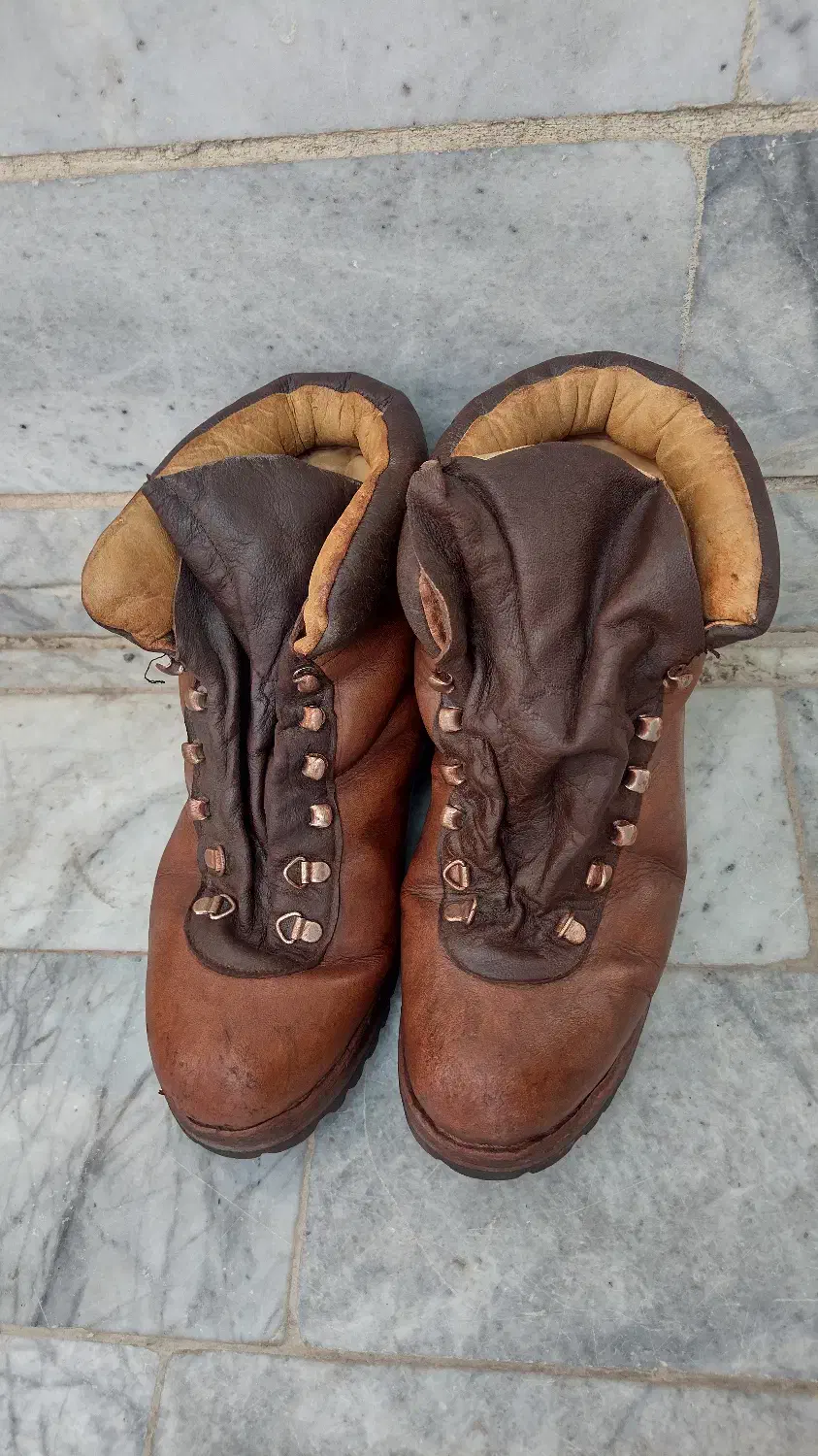 نیم بوت کوهنوردی|کیف، کفش، کمربند|محمدشهر, محمدشهر|دیوار