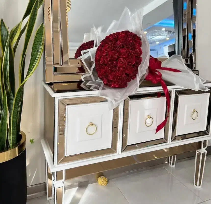 گل ارایی|گل مصنوعی|اسدآباد, |دیوار