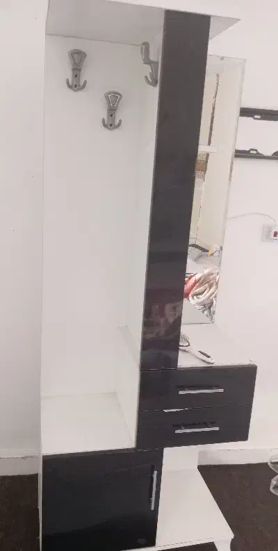 میز ارایشی|تخت و سرویس خواب|شوشتر, |دیوار