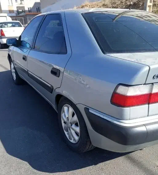 زانتیا 84|خودرو سواری و وانت|بروجرد, |دیوار