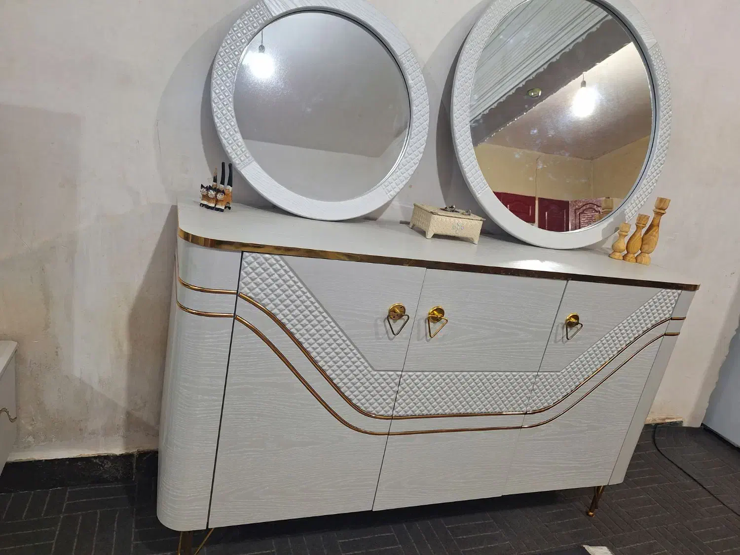 آیینه کنسول|بوفه، ویترین، کنسول|رامهرمز, |دیوار