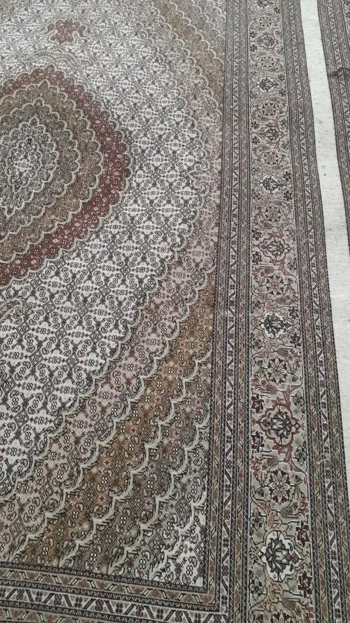 فرش دستباف|فرش|خوی, |دیوار