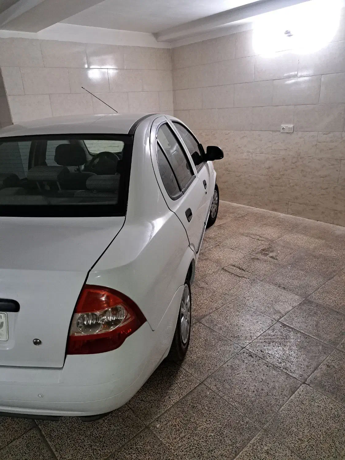 تیبا صندوق دار مدل ۹۹|خودرو سواری و وانت|تهران, شهرک شریفی|دیوار