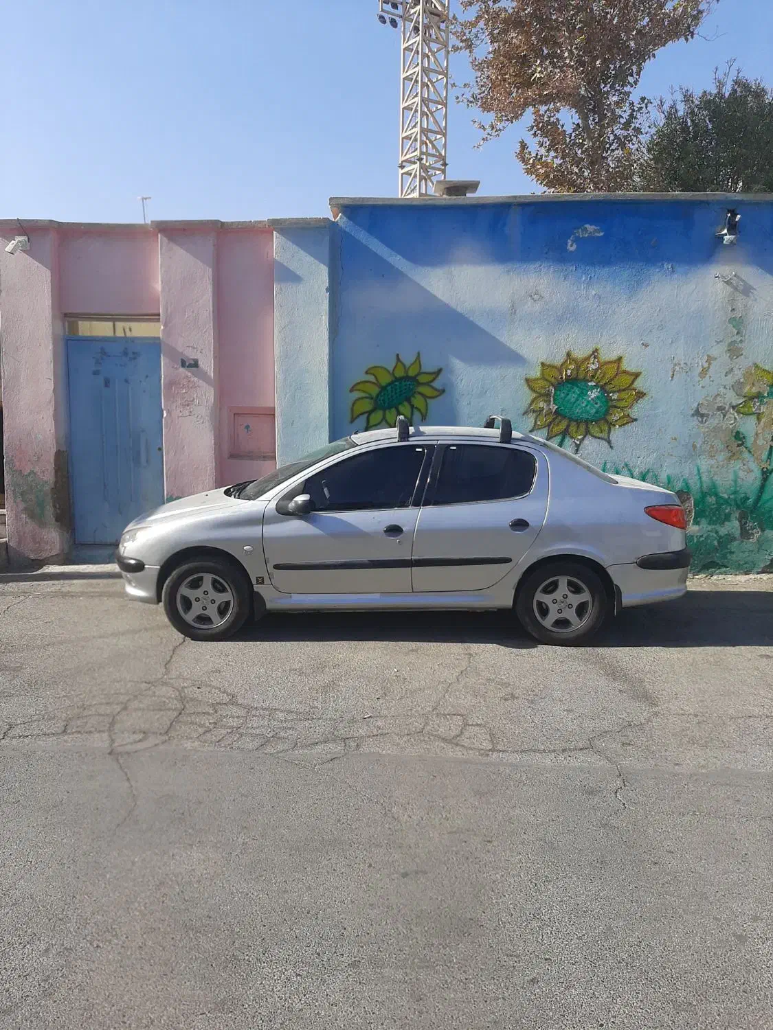 ۲۰۶ اس دی تیوفایو|خودرو سواری و وانت|پرند, فاز ۵|دیوار