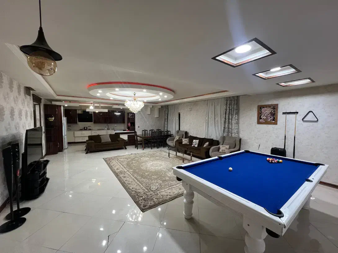 ویلا گل یخ کردان استخر آبگرم مستقیم از مالک|اجارهٔ کوتاهمدت ویلا و باغ|کرج, فاز ۲ مهرشهر|دیوار