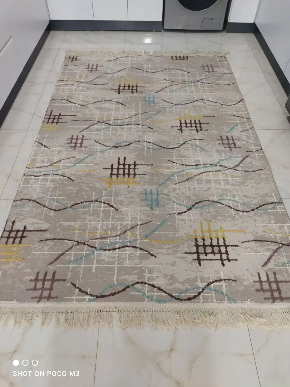 فرش اشپزخانه کاملا نو و بسیار زیبا|فرش|خزل, |دیوار