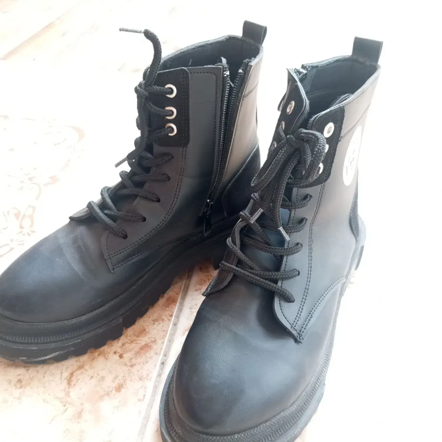 نیم بوت و کفش کلاسیک|کیف، کفش، کمربند|گرگان, |دیوار