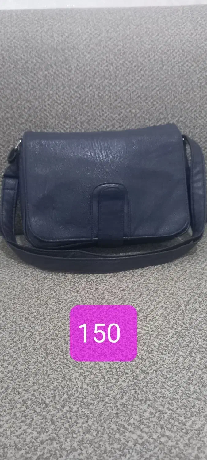 کیف زنانه در حد نو|کیف، کفش، کمربند|تربت‌حیدریه, ۴۵ متری|دیوار