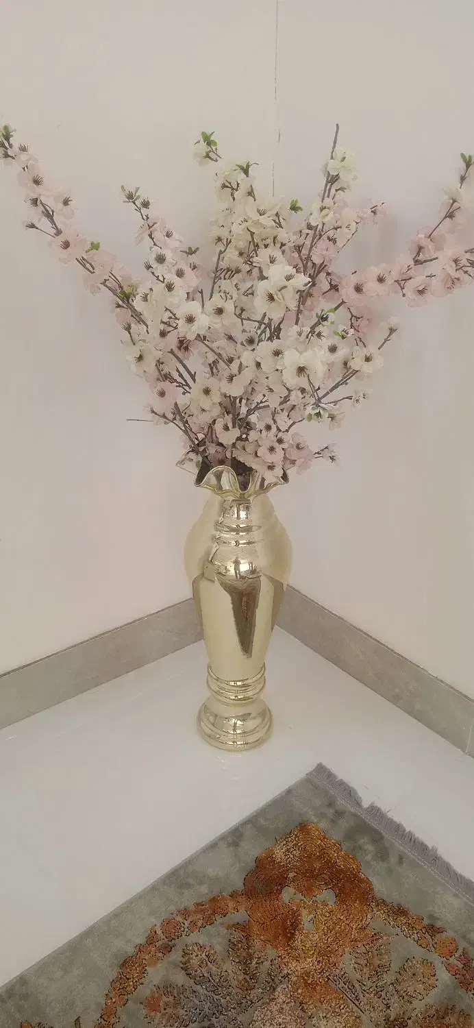 گل و گلدان|گل مصنوعی|قم, هفت تیر|دیوار