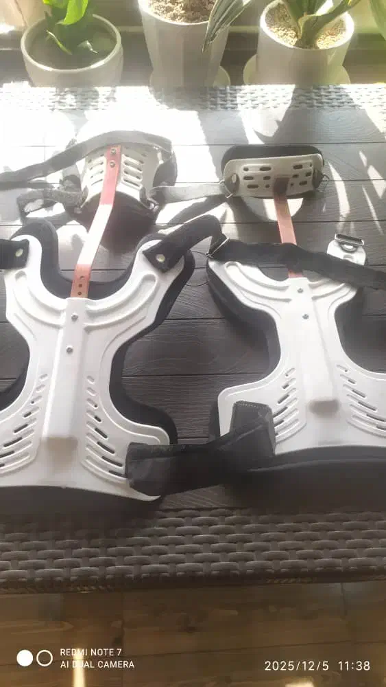 گردنبندطبی|آرایشی، بهداشتی، درمانی|فولادشهر, B4|دیوار