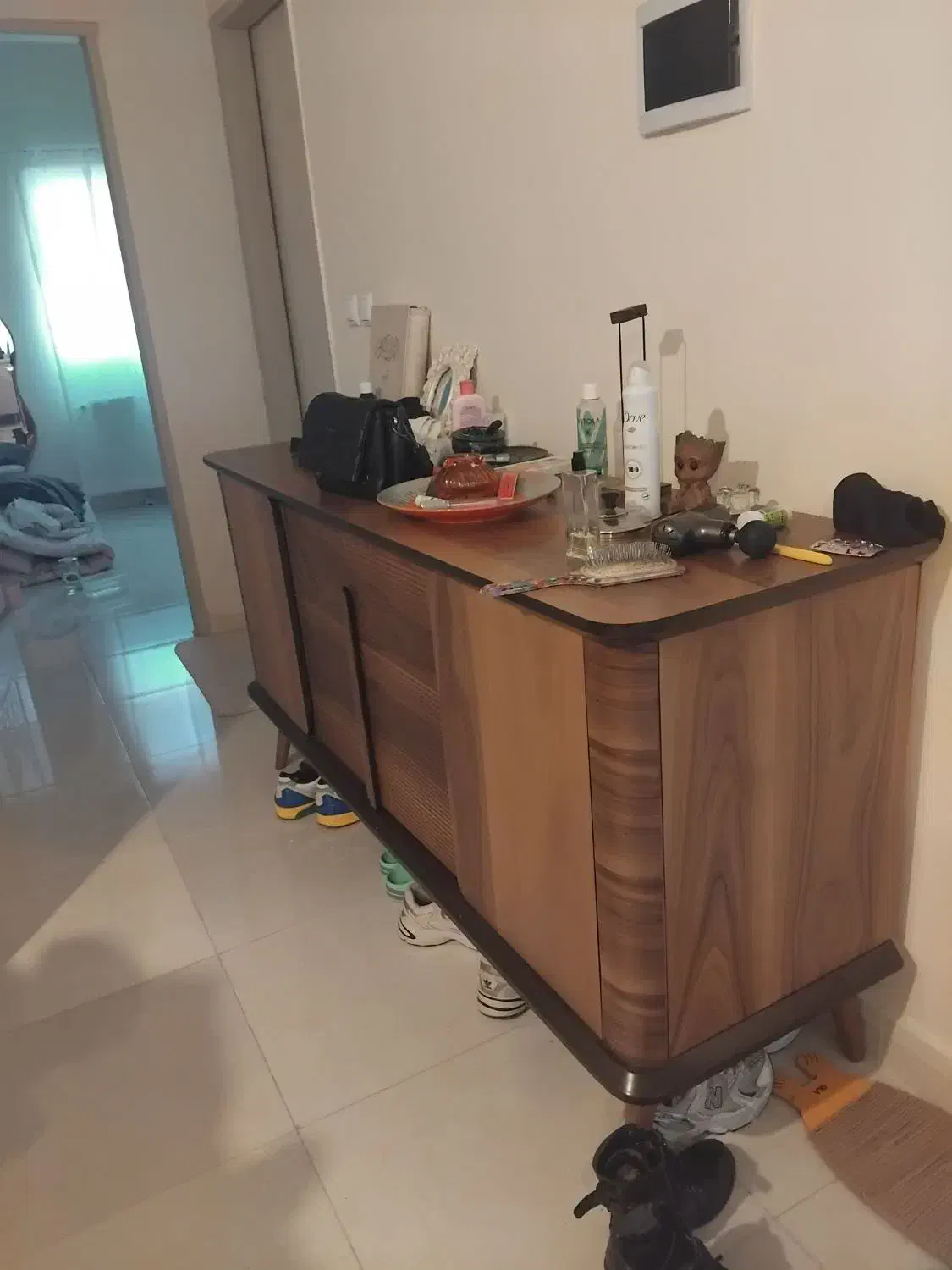 کنسول در حد نو|بوفه، ویترین، کنسول|پرند, فاز ۵|دیوار